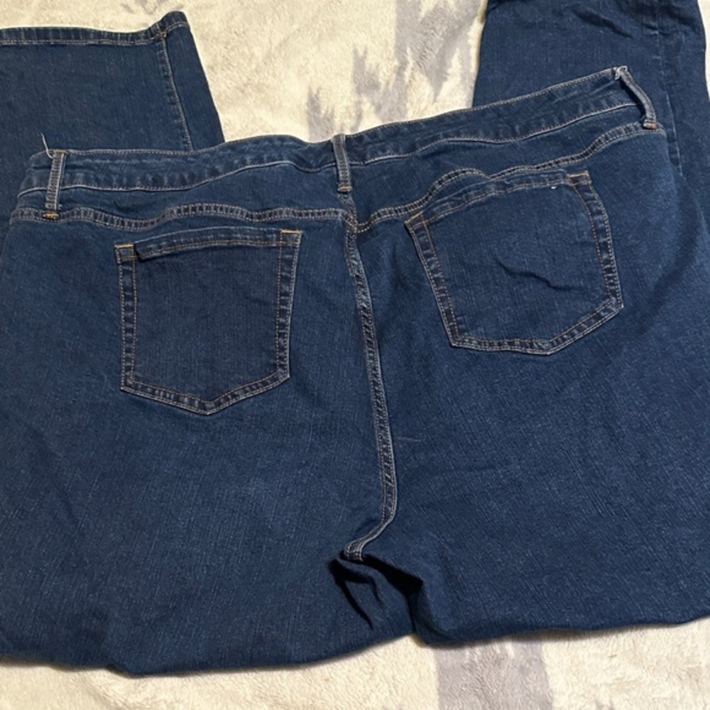 A68. Torrid Women's boyfriend Straight Leg Jeans - Dark Blue